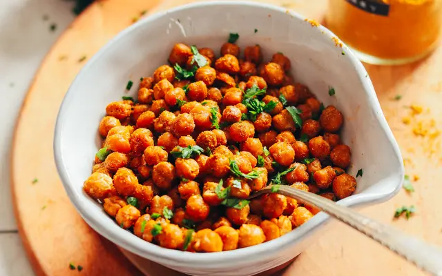 Actually Crispy Baked Chickpeas